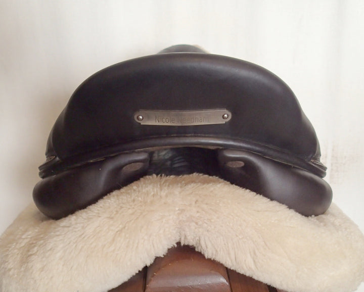 18" Voltaire Stuttgart Saddle - Full Buffalo - 2018 - 3AA Flaps - 4.75" dot to dot - Pro Panels