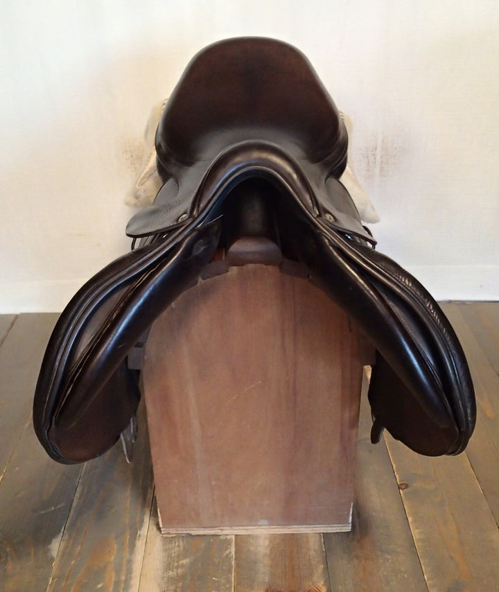 17.5" Voltaire Palm Beach Saddle - Full Buffalo - 2012 - 2A Flaps - 4.75" dot to dot - FIN Panels