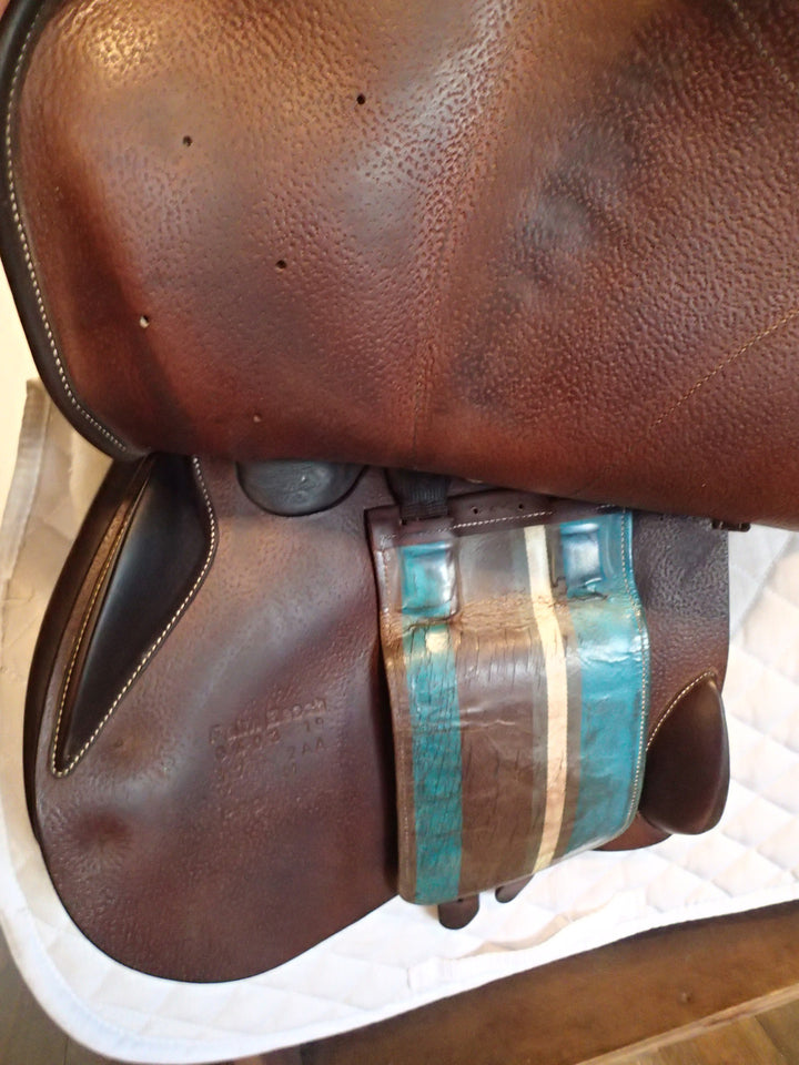 17" Voltaire Palm Beach Saddle - Full Buffalo - 2019 - 2AA Flaps - 4.75" dot to dot - Pro Panels