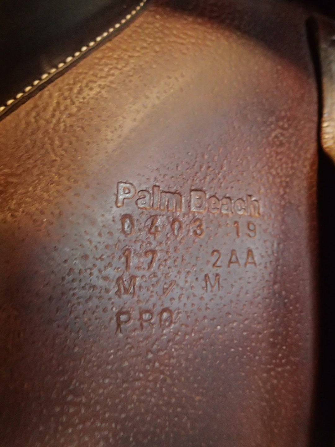 17" Voltaire Palm Beach Saddle - Full Buffalo - 2019 - 2AA Flaps - 4.75" dot to dot - Pro Panels