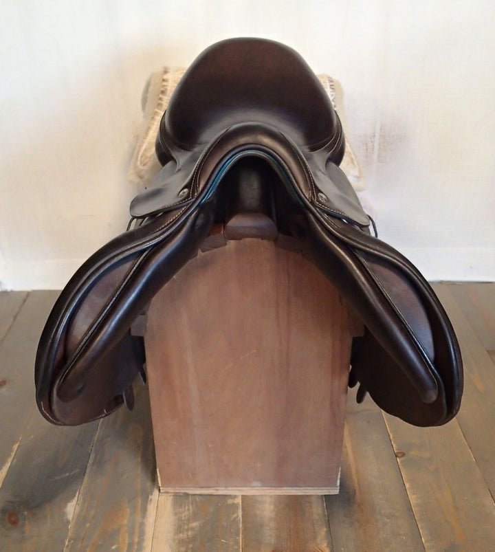 17" Voltaire Palm Beach Saddle - Full Buffalo - 2019 - 2AA Flaps - 4.75" dot to dot - Pro Panels