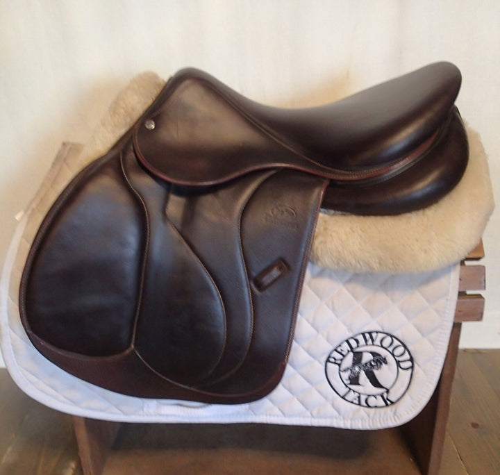 17" Devoucoux Biarritz O Saddle - Full Buffalo - 2021 - 3AB Flaps - 4.5" dot to dot