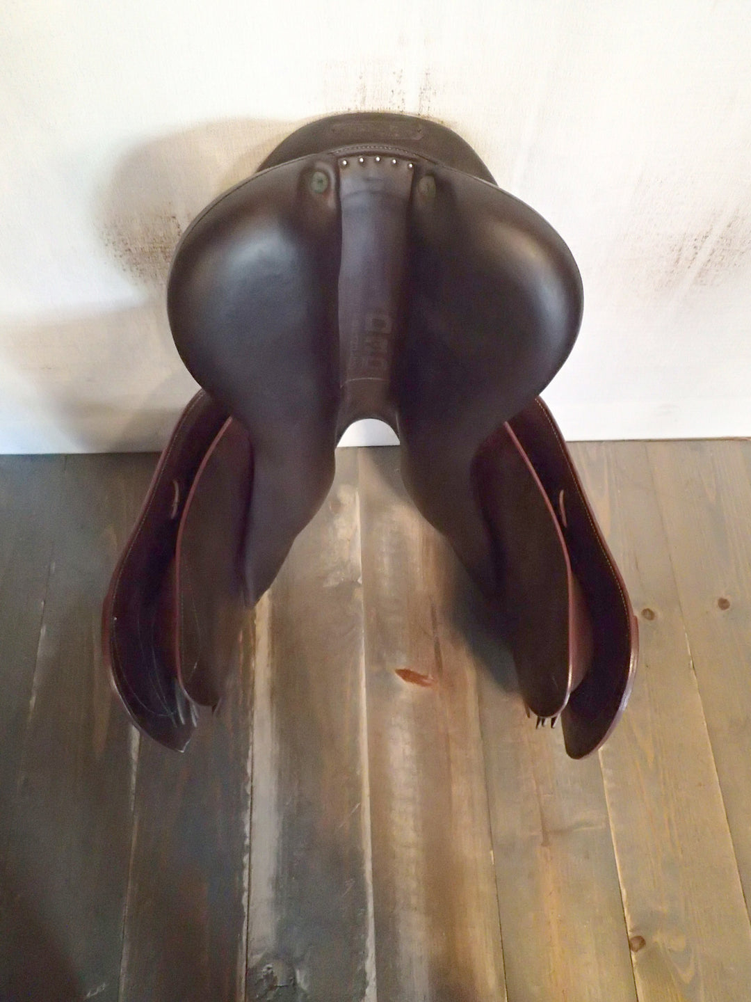 17" Devoucoux Biarritz O Saddle - Full Buffalo - 2021 - 3AB Flaps - 4.5" dot to dot