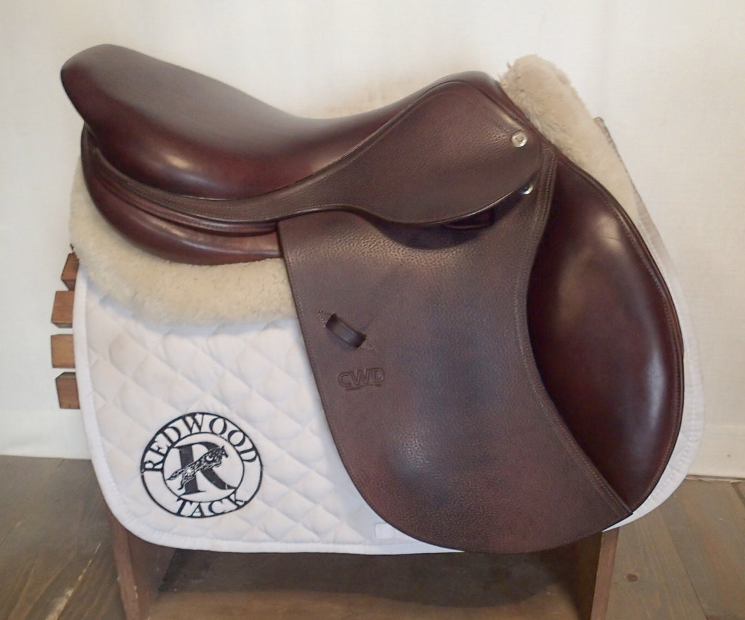 18" CWD Saddle - 2016 - 3L Flaps - SE01 - 4.25" dot to dot - Pro Panels