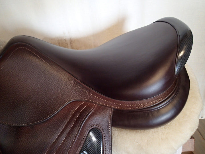 17.5" CWD 2Gs Saddle - 2022 - 3C Flaps - SE25 - Pro Panels