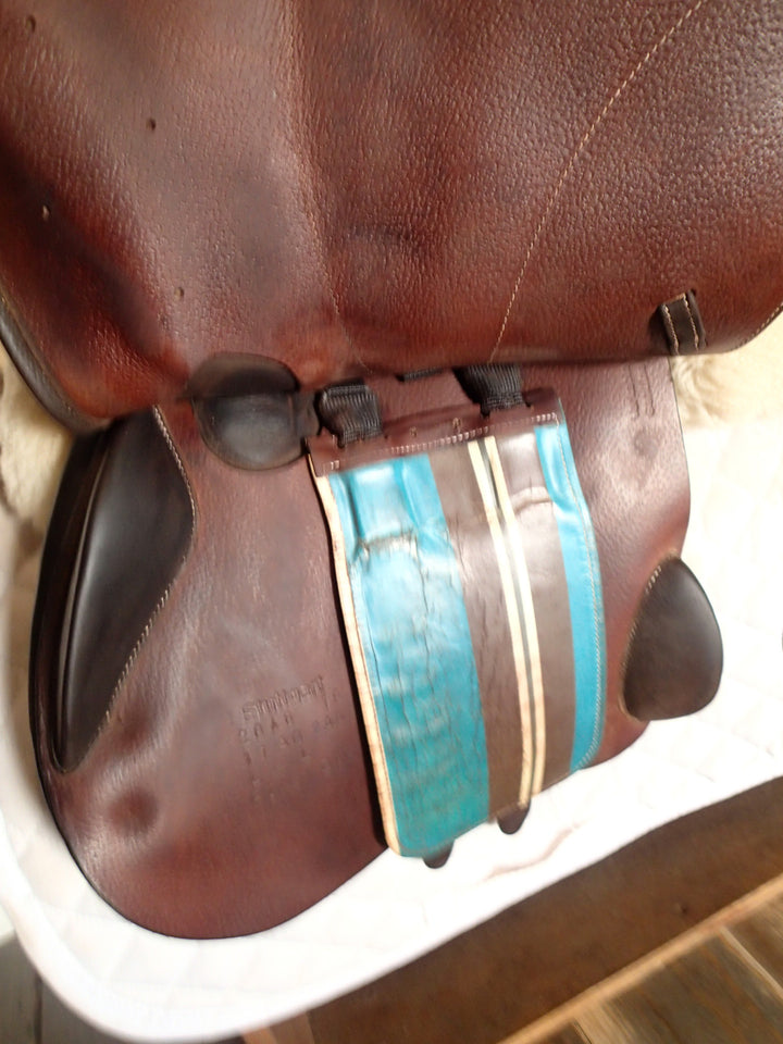 17" Voltaire Stuttgart Saddle - Full Buffalo - 2019 - 2AA Flaps - 5" dot to dot - FIN Panels (953)