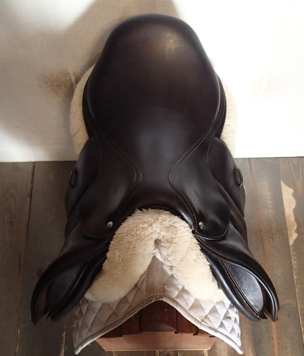 17" Voltaire Stuttgart Saddle - Full Buffalo - 2019 - 2AA Flaps - 5" dot to dot - FIN Panels (953)
