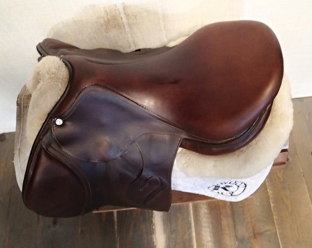 17" Antares Evolution Saddle - Full Buffalo - 2014 - 2N Flaps - 4.5" dot to dot (955)