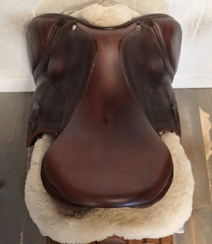 17" Antares Evolution Saddle - Full Buffalo - 2014 - 2N Flaps - 4.5" dot to dot (955)
