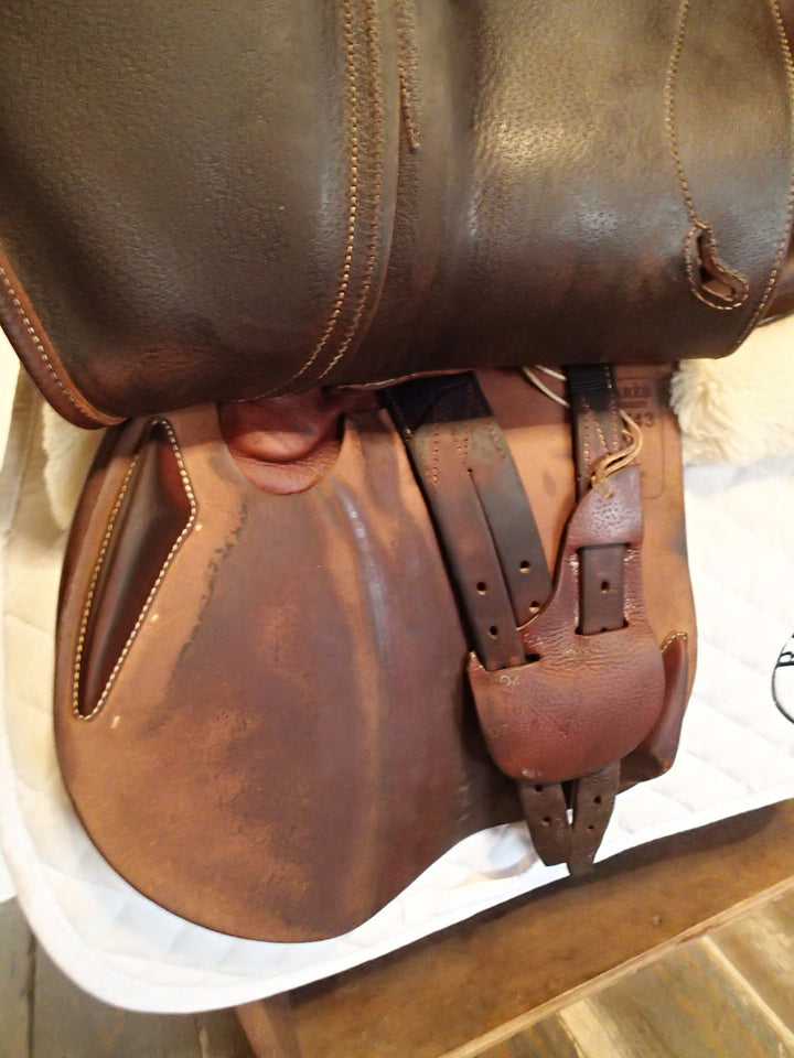 17.5" Antares Connexion Saddle - Full Buffalo - 2020 - 3A Flaps - 5" dot to dot (956)
