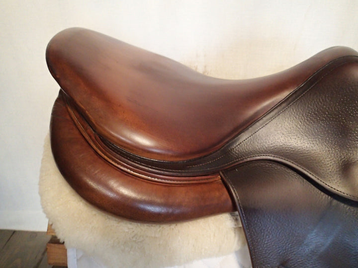 17.5" Meyer Act 1 Saddle - 2021 (960)