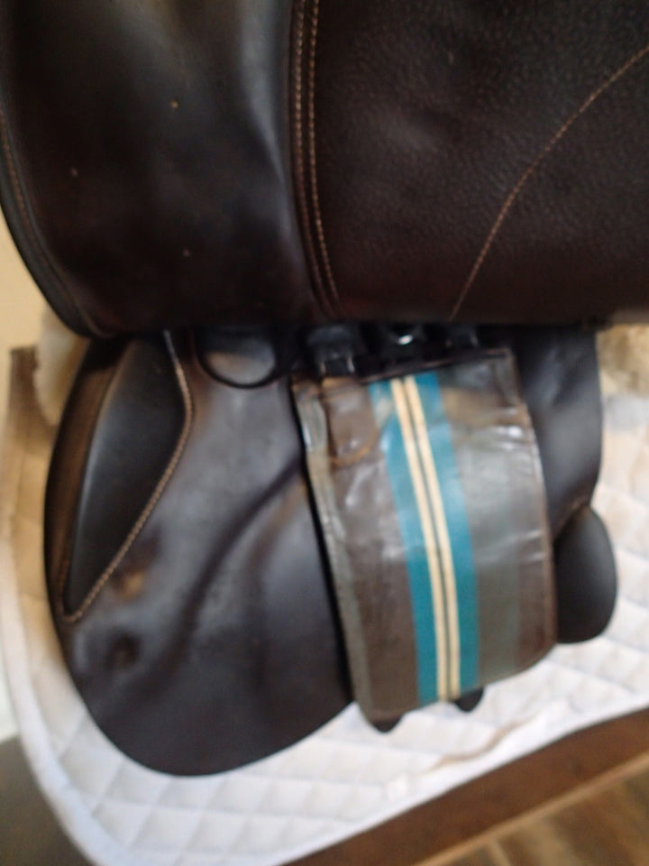16" Voltaire Palm Beach Saddle - Full Buffalo - 2016 - 2A Flaps - 4.75" dot to dot - Pro Panels