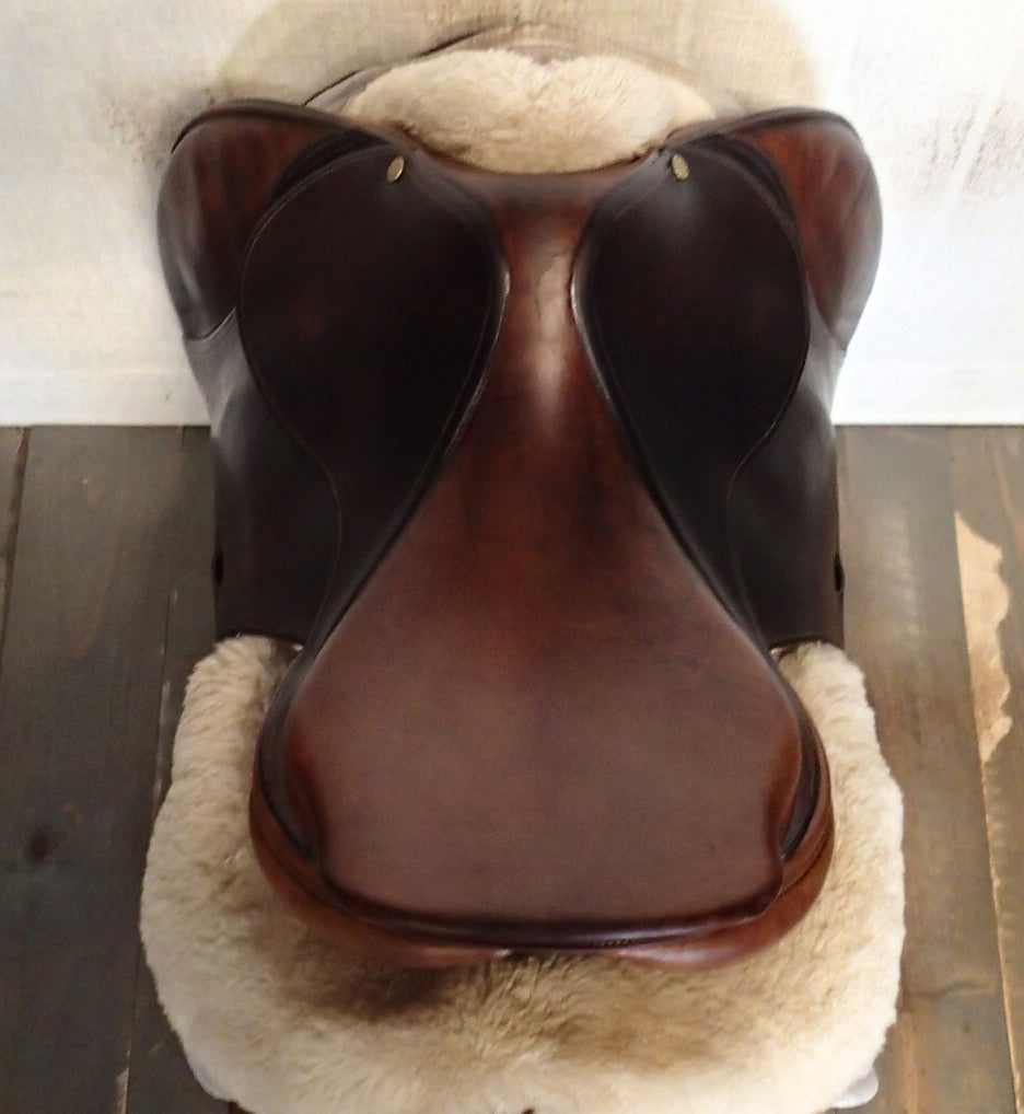 16.5" PJ Bruno Delgrange Saddle - 2001 - 4.5" dot to dot (965)