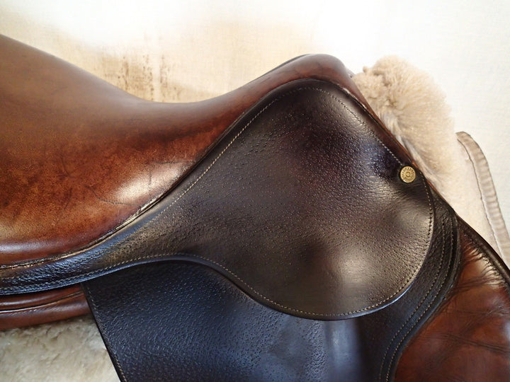 16.5" PJ Bruno Delgrange Saddle - 2001 - 4.5" dot to dot (965)