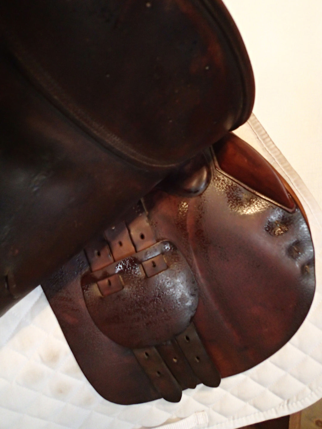 16.5" PJ Bruno Delgrange Saddle - 2001 - 4.5" dot to dot (965)
