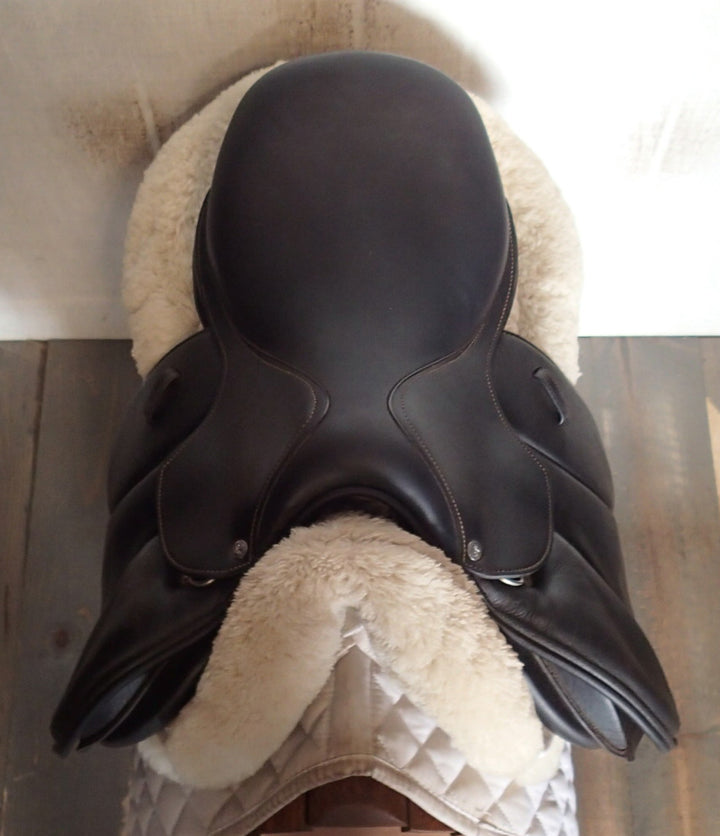15" Voltaire Welli Saddle - Full Buffalo - 2019 - 0A Flaps - 4.75" dot to dot - FIN Panels (966)