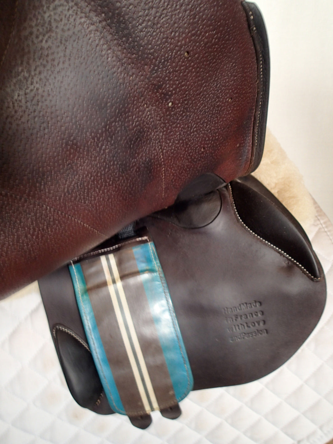 15" Voltaire Welli Saddle - Full Buffalo - 2019 - 0A Flaps - 4.75" dot to dot - FIN Panels (966)