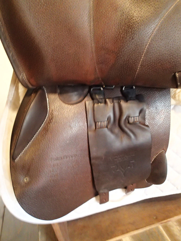 18" Voltaire Palm Beach Saddle - Full Buffalo - 2024 - 3AA Flaps - 4.75" dot to dot - Pro Panels (968)