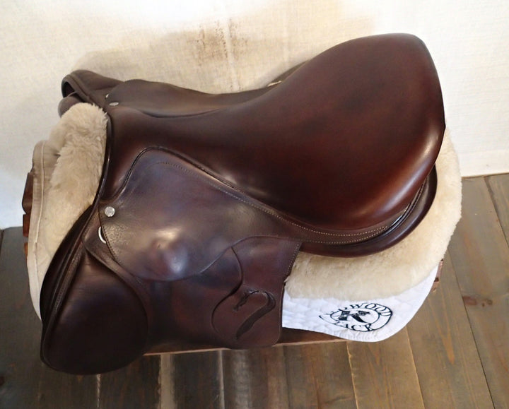 17.5" Antares Classique Saddle - 2016 - 3AB Flaps - 5" dot to dot