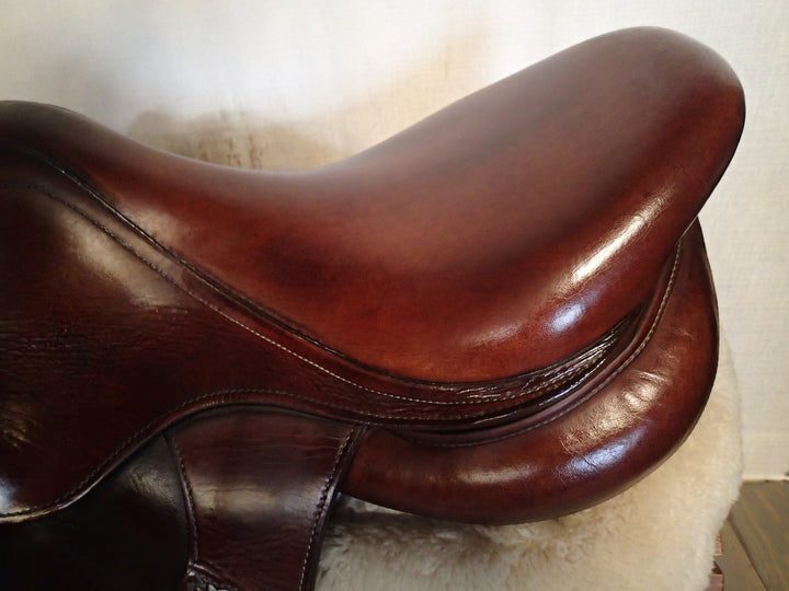17.5" Antares Connexion Saddle - Full Calfskin - 2019 - 3AB Flaps - 4.5" dot to dot