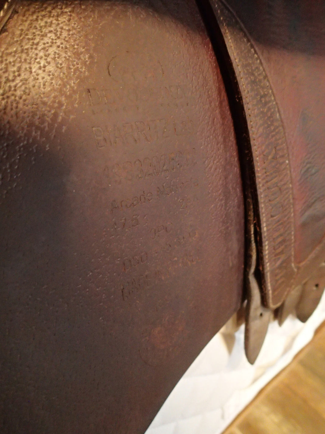 17.5" Devoucoux Biarritz Lab Saddle - 2019 - 2AA Flaps - 4.5" dot to dot