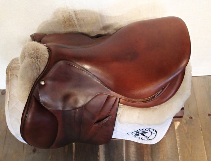 17" Butet Premium Saddle - Full Calfskin - 2018 - L Seat - 1 Flaps - 4.25" dot to dot (972)