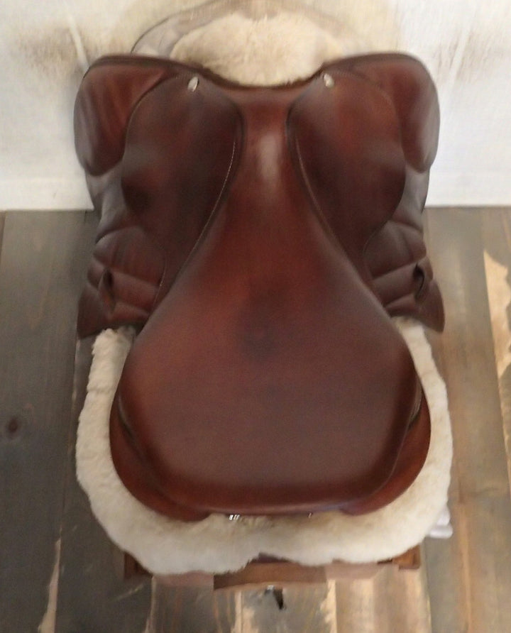 17" Butet Premium Saddle - Full Calfskin - 2018 - L Seat - 1 Flaps - 4.25" dot to dot (972)
