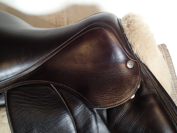 18" Voltaire Palm Beach Saddle - Full Buffalo - 2020 - 2AAR Flaps - 4.75" dot to dot - Pro Panels (973)