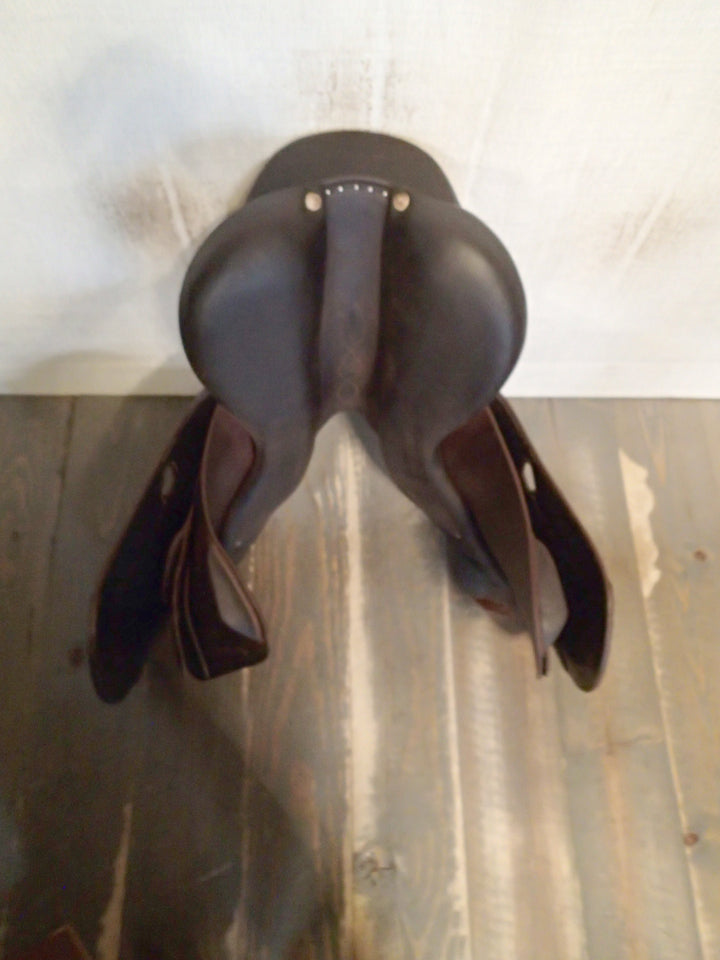17" Antares Connexion Saddle - Full Buffalo - 2019 - 2N Flaps - 5" dot to dot (976)