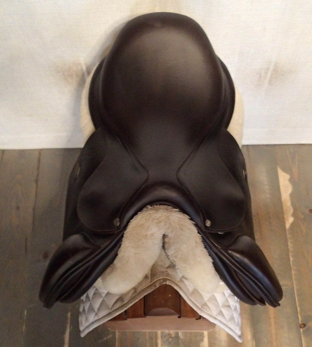 17" Antares Connexion Saddle - Full Buffalo - 2019 - 2N Flaps - 5" dot to dot (976)