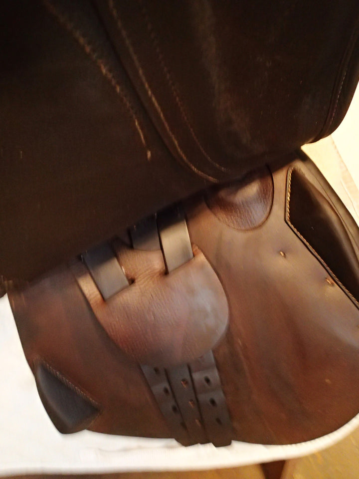 17" Antares Connexion Saddle - Full Buffalo - 2019 - 2N Flaps - 5" dot to dot (976)