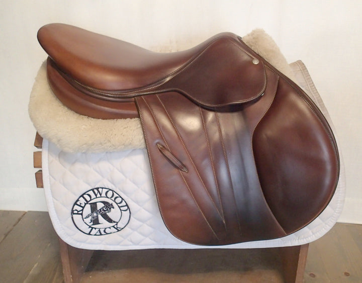 17" Butet Premium Saddle - Full Calfskin - 2017 - L Seat - 2.5 Flaps - 4.25" dot to dot (980)
