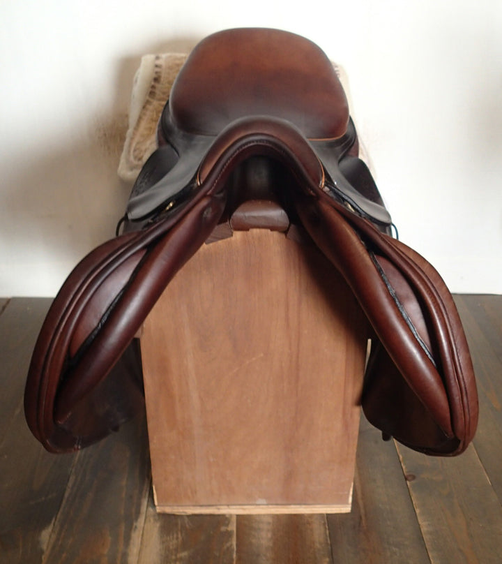 16.5" Beval Artisan Saddle - 2015 - 4.5" dot to dot (981)
