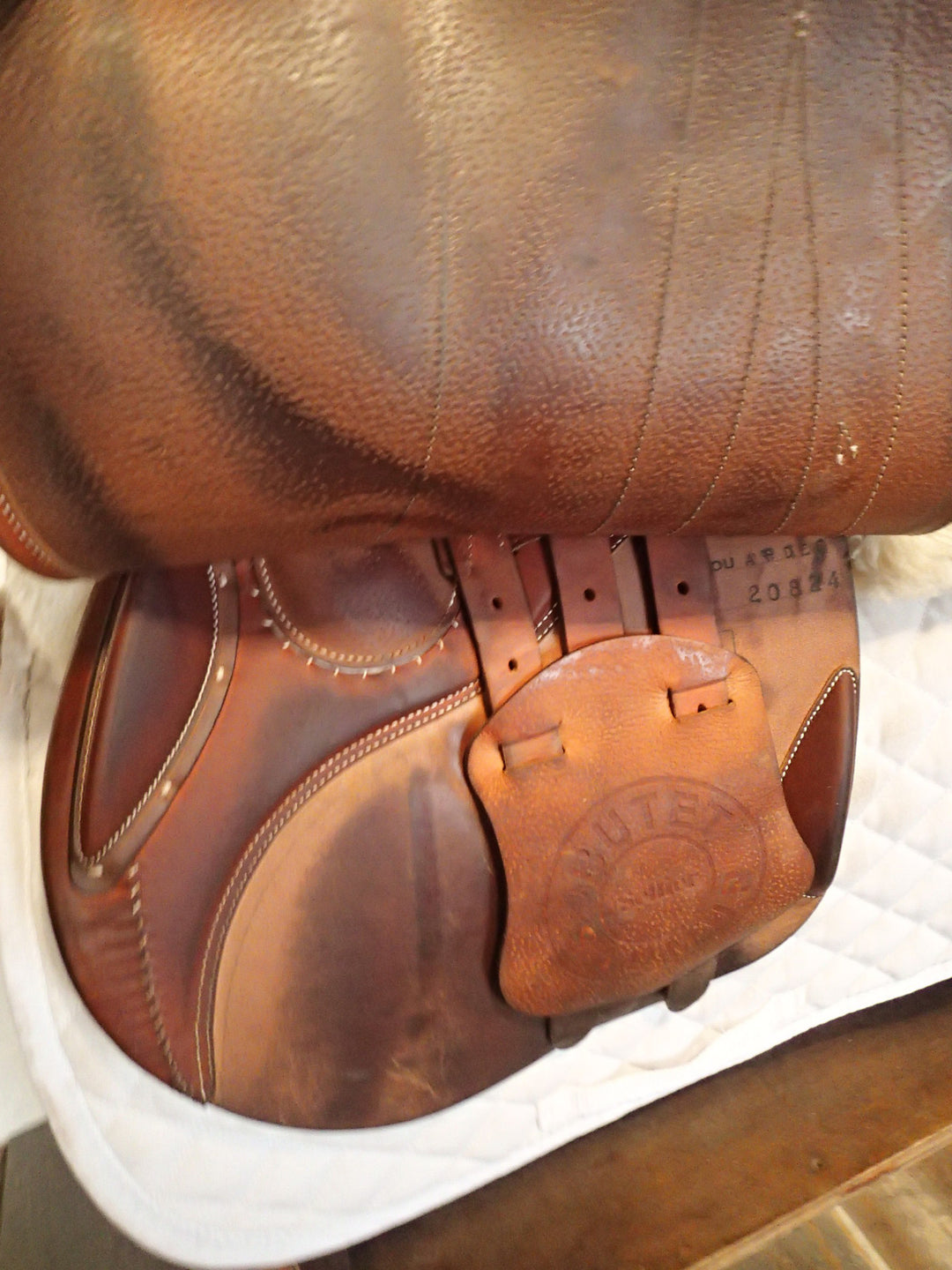 16" Butet Premium Saddle - Full Calfskin - 2022 - L Seat - 1.75 Flaps - 4.5" dot to dot (984)