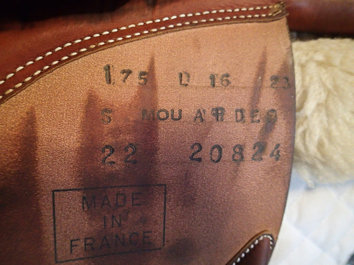 16" Butet Premium Saddle - Full Calfskin - 2022 - L Seat - 1.75 Flaps - 4.5" dot to dot (984)