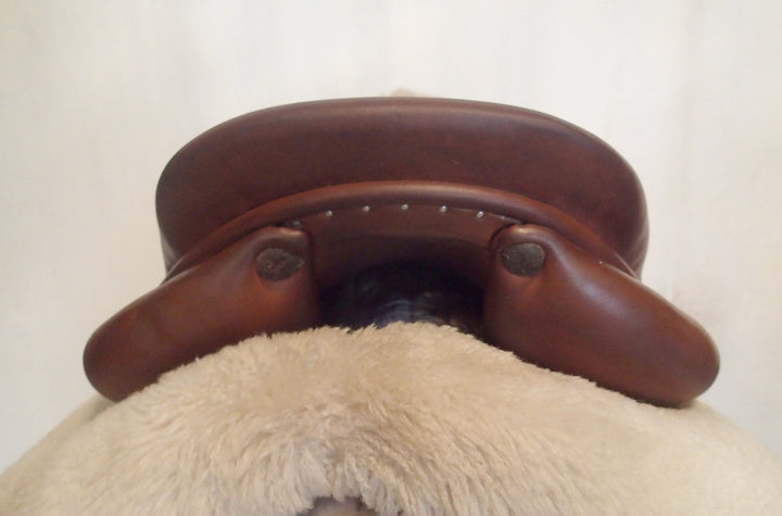 16" Butet Premium Saddle - Full Calfskin - 2022 - L Seat - 1.75 Flaps - 4.5" dot to dot (984)