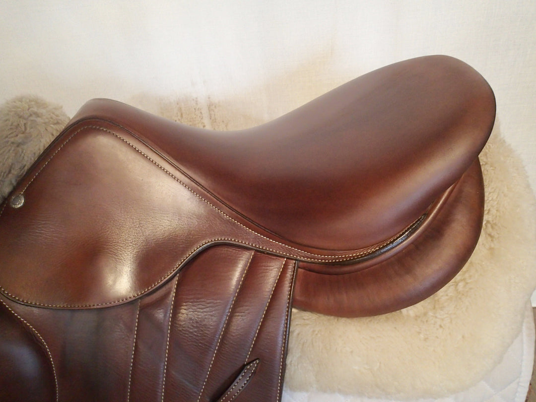 16" Butet Premium Saddle - Full Calfskin - 2022 - L Seat - 1.75 Flaps - 4.5" dot to dot (984)