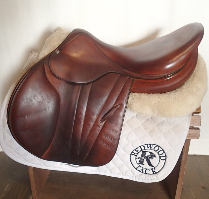 18" Butet Premium Saddle - Full Calfskin - 2015 - C Seat - 2.25 Flaps - 4.75" dot to dot (989)