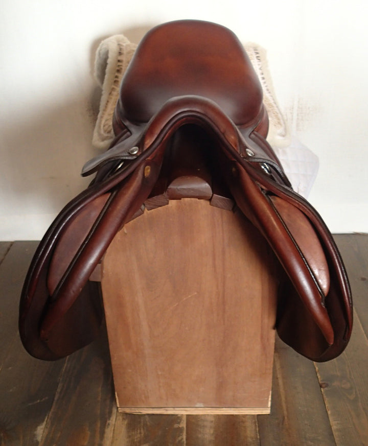 18" Butet Premium Saddle - Full Calfskin - 2015 - C Seat - 2.25 Flaps - 4.75" dot to dot (989)