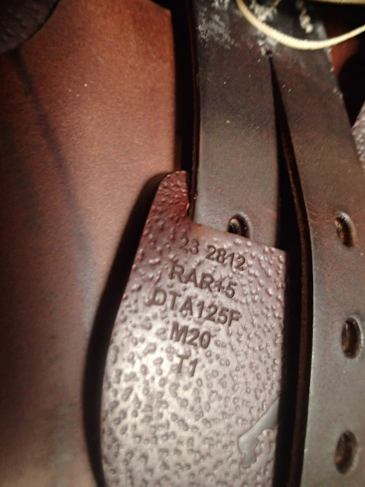 17" Antares Evolution Saddle - Full Buffalo - 2023 - 2NB Flaps - 4.5" dot to dot (990)