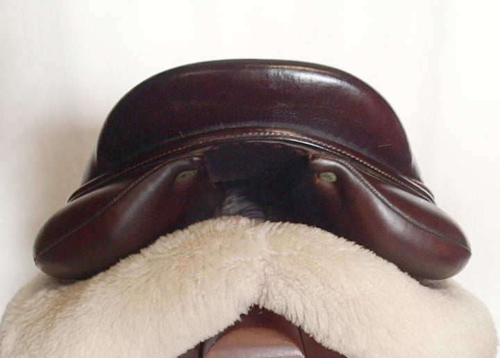 18" Devoucoux Oldara Saddle - Full Buffalo - 2013 - 4AA Flaps - 4.75" dot to dot (994)