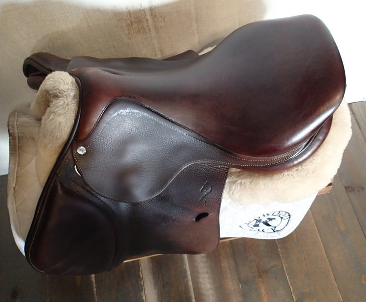 17.5" Antares Classique Saddle - 2017 - 3A Flaps - 4.75" dot to dot (997)