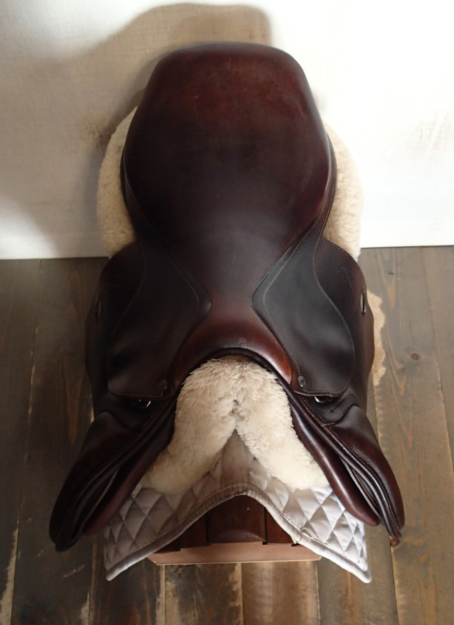 17.5" Antares Classique Saddle - 2017 - 3A Flaps - 4.75" dot to dot (997)