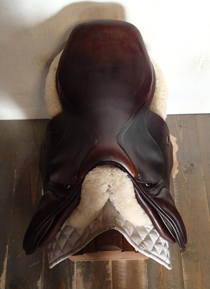 17.5" Antares Classique Saddle - 2017 - 3A Flaps - 4.75" dot to dot (997)