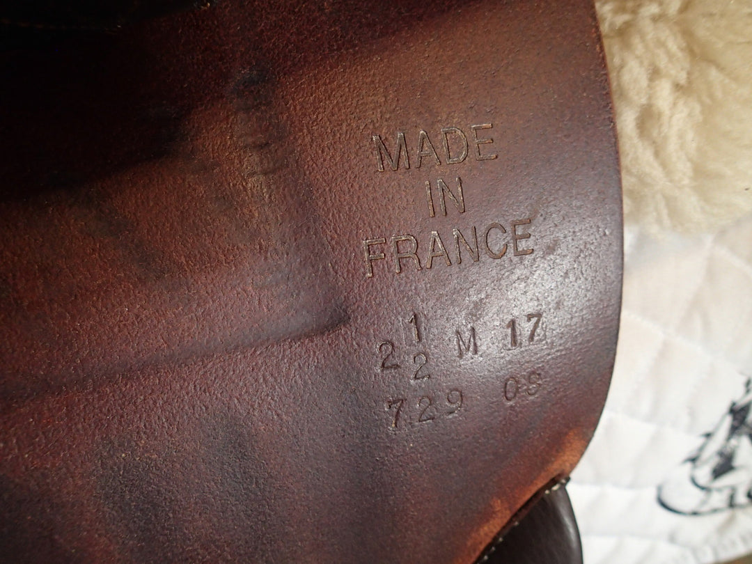 17" Luc Childeric Model M Saddle - 2008 - 4.5" dot to dot (998)