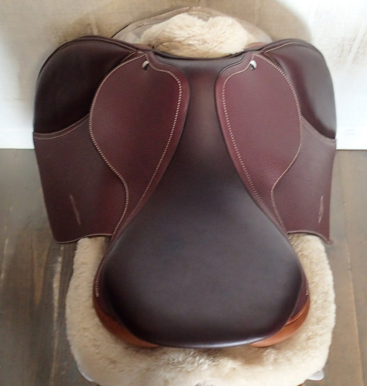 17" Luc Childeric Model M Saddle - 2008 - 4.5" dot to dot (998)