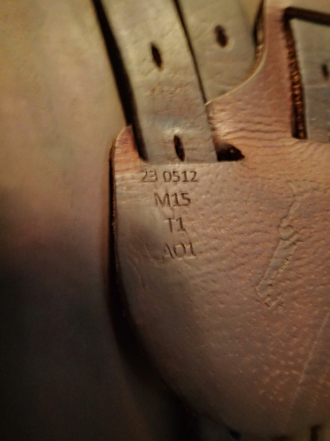 17" Antares Evolution Saddle - Full Buffalo - 2023 - 3DB Flaps - 4.75" dot to dot (999)