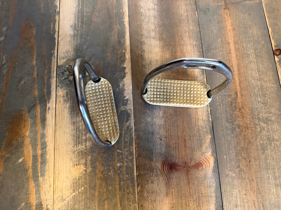 Fillis Stirrup Irons - 4.25"