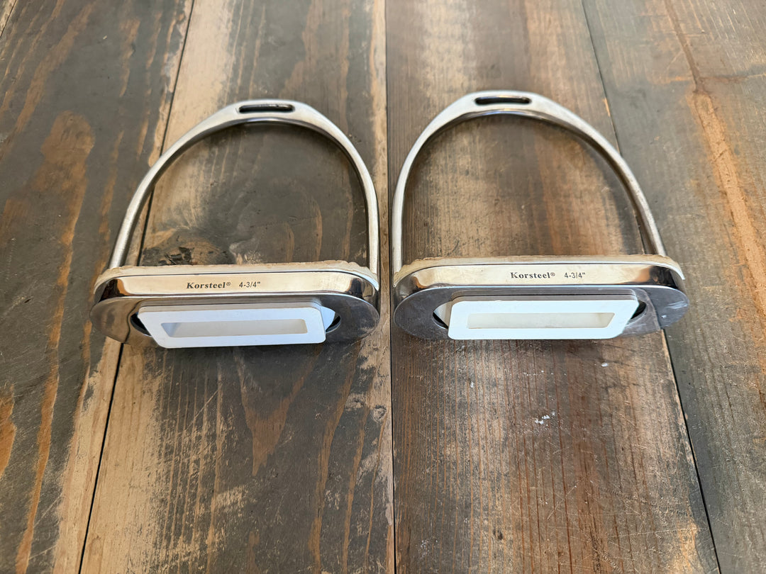 Korsteel Fillis Stirrup Irons - 4.75"