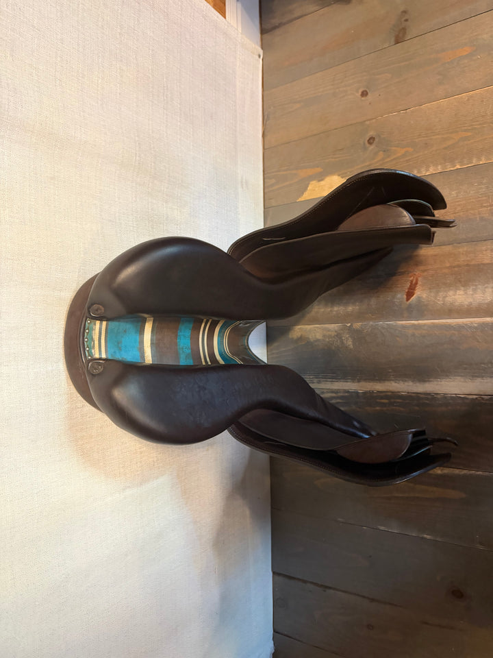 17" Voltaire Palm Beach Saddle - Full Buffalo - 2022 - 3A Flaps - 4.75" dot to dot - Pro Panels (488)